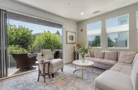 Luxury Condo in Napa Downtown