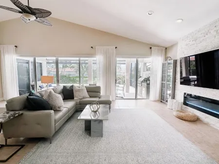 Spacious Pool Home with a view of the Golf Course