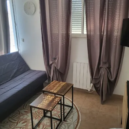 212 Apartment 10 min DisneyLand