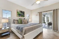 Special Offer: Cozy 3Br Retreat with Private Pool & Lakeview – Hot Deal Today!