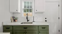 Cozy Cottage near Downtown Laurel!