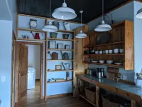 Calamity Jane's Hideaway 1-Bedroom, 1-Bath, Huge Deck, Close to Main Street Hotels in Custer County