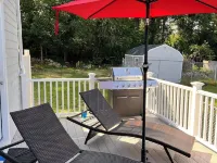 Peaceful Onset Beach Home. 5 Bedrooms, Wareham MA Hotels in Wareham