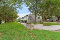 Urban Oasis! Downtown Raleigh