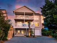 Newly Remodeled! With  Beautiful Backyard Oasis & Private Heated Pool & Cabana!