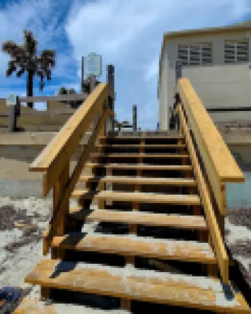 Top Floor Cozy Studio with Oceanview & Kitchenette