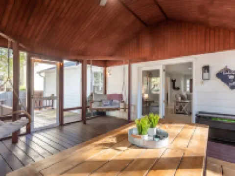 Welcome to The Taylor House; Simpsonville gem that offers more than just a stay. Hotels in Simpsonville