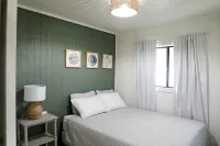 Lakeside Cottage, Water Access + Pet Friendly with Additional Fee - Wifi