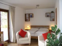 Cozy apartment for 2 persons with mountain views, 200 m to Ski and Hiking area