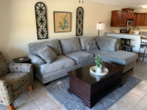 Lovely Lake Condo with BOAT SLIP and Pool