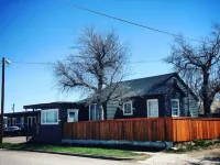 Cut Bank 2/bd Unit #5 by Glacier National Park Hotels in Cut Bank