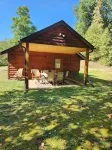 Cozy, Modern Cabin ~ Secluded Mountain Escape!