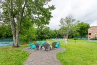 Redwood Retreat in Windham - Pool! Tennis!
