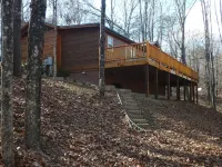 Private Log Cabin - Hot Tub, NEW SatelliteWi-Fi, Fireplace, Sm Pet Considered