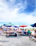 Craigville Beach Uber Relaxing Cape Cod Beach House w/ Beach Pass & Central Air