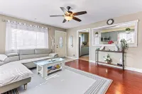 Dearborn Heights Luxury Stay - Close to DTW airport, Dearborn, Downtown Detroit