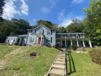 Laurel Highlands Private Estate with Barn & 80 Acres of scenic mountain trails.