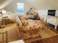Dahlonega Wine Country Retreat at Cardinal Hill
