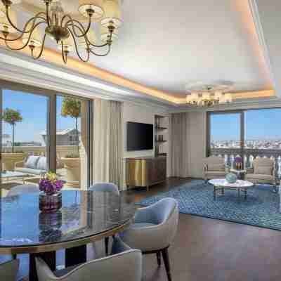 The Ritz-Carlton, Amman Rooms