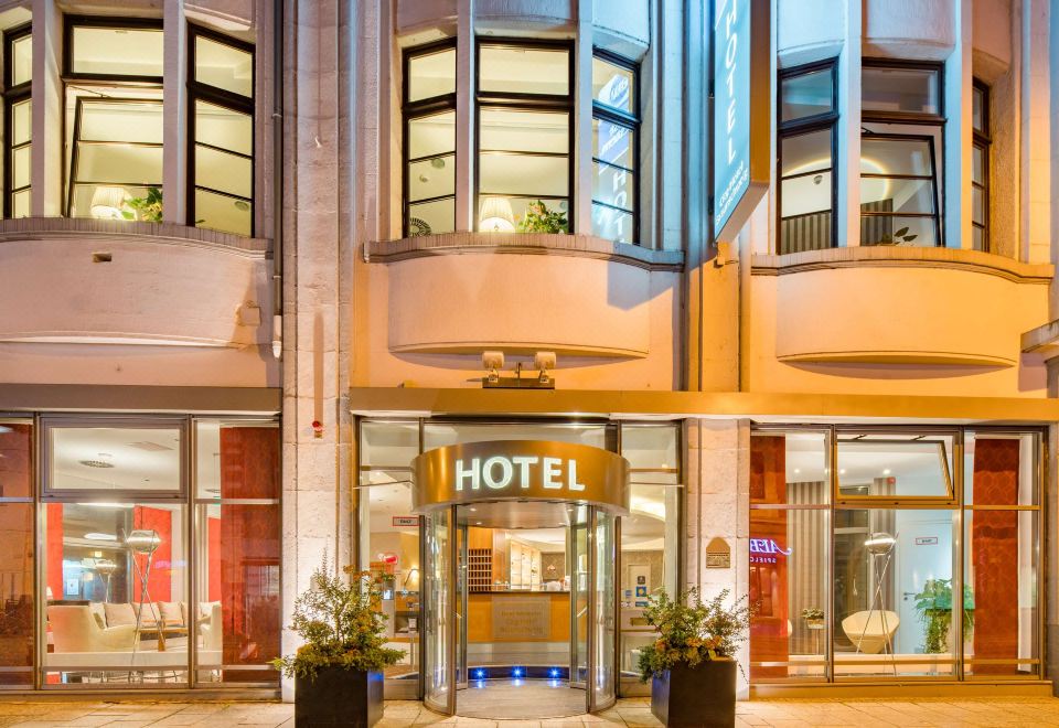 hotel overview picture