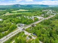 North Conway 5 Bedroom 3 Bathroom 3 Living Rooms close to Downtown 노스콘웨이 호텔