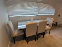 Comfy 2-bedroom apartment with AC, WiFi in Oak Park 奧克帕克酒店