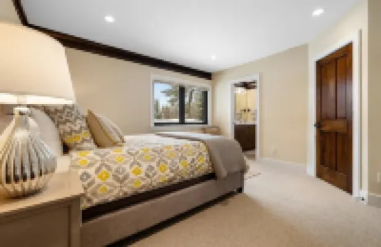 Renovated log home.  Private setting close to skiing, National Parks and Jackson