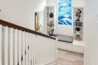 Oceanfront Designer Condo - Private Beach, Unobstructed Views, AC