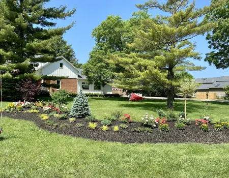Vintage, restored home w/ pool, hot tub & courtyard-just blocks to town & beach