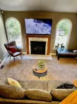 Mountain Retreat Hot Tub, 1 Gbps, Foosball & Pool Table.  ask re Pets