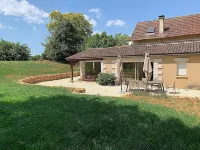 Domaine de Monciaux - 2 swimming pools Tennis (36/40 Pers) 布林魯住宿飯店