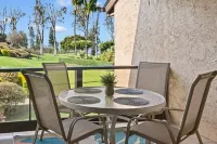 KING SIZE BED, SOLAR HEATED POOLS/SPAS, OCEAN VIEWS