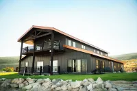 Spacious 8-bedroom house with a private heated pool, spa, pickleball and more!