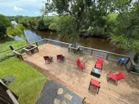 River Cabin in Woodsboro