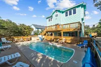 Family Fun House! Private Pool, Putting Green, Walk to Beach, Hot Tub, Game Room - Pools