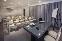 Momax Hotel