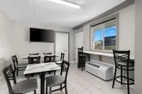 Quality Inn Nashville - Opryland Area - Desayuno