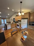 Spacious Home for Family and Friends! Close to Downtown Boyne +Patio & Fire Pit