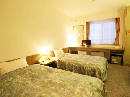 Chiisana Hotel Minori Отели рядом с достопримечательностью «Хёсэцу-но мон»