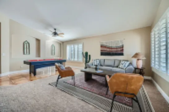 Cactus Bloom - Cozy Desert Retreat in Chandler