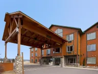 Holiday Inn Express Munising-Lakeview Hotels in Munising