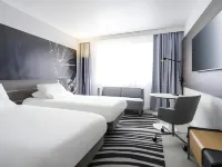 Novotel Paris Saclay Hôtels à : Saclay