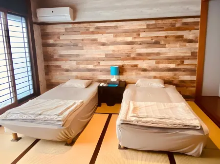 Drive in Ichinomiya Motel