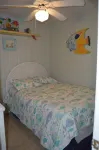 Condo, 2 Bedrooms, 1 Bath, Sleeps 6, 1 Block from beach