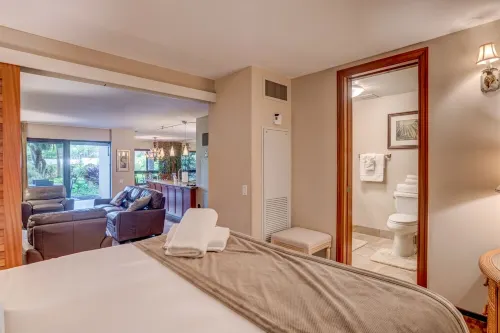 Ground Floor Garden Oasis  Peaceful and Convenient!!! - سبا