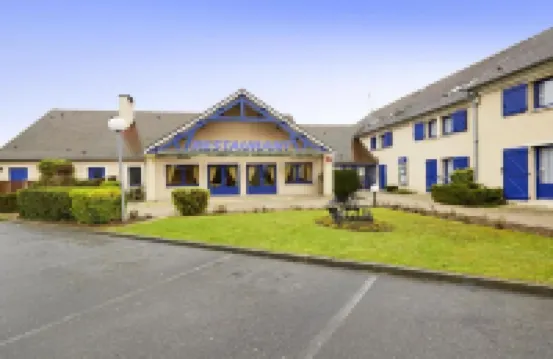 컴포트 호텔 에탕페