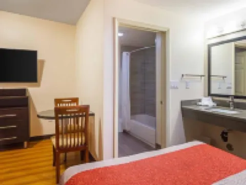 Motel 6 Hesperia, CA - East Hotels in Hesperia