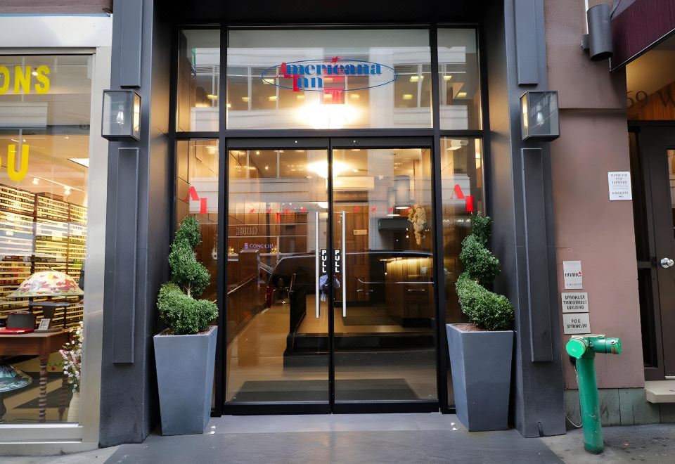 4. 아메리카나 인..