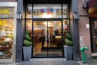 Americana Inn Hotels near SUMMIT One Vanderbilt