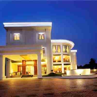 Hotel Wyte Portico Hotel Exterior